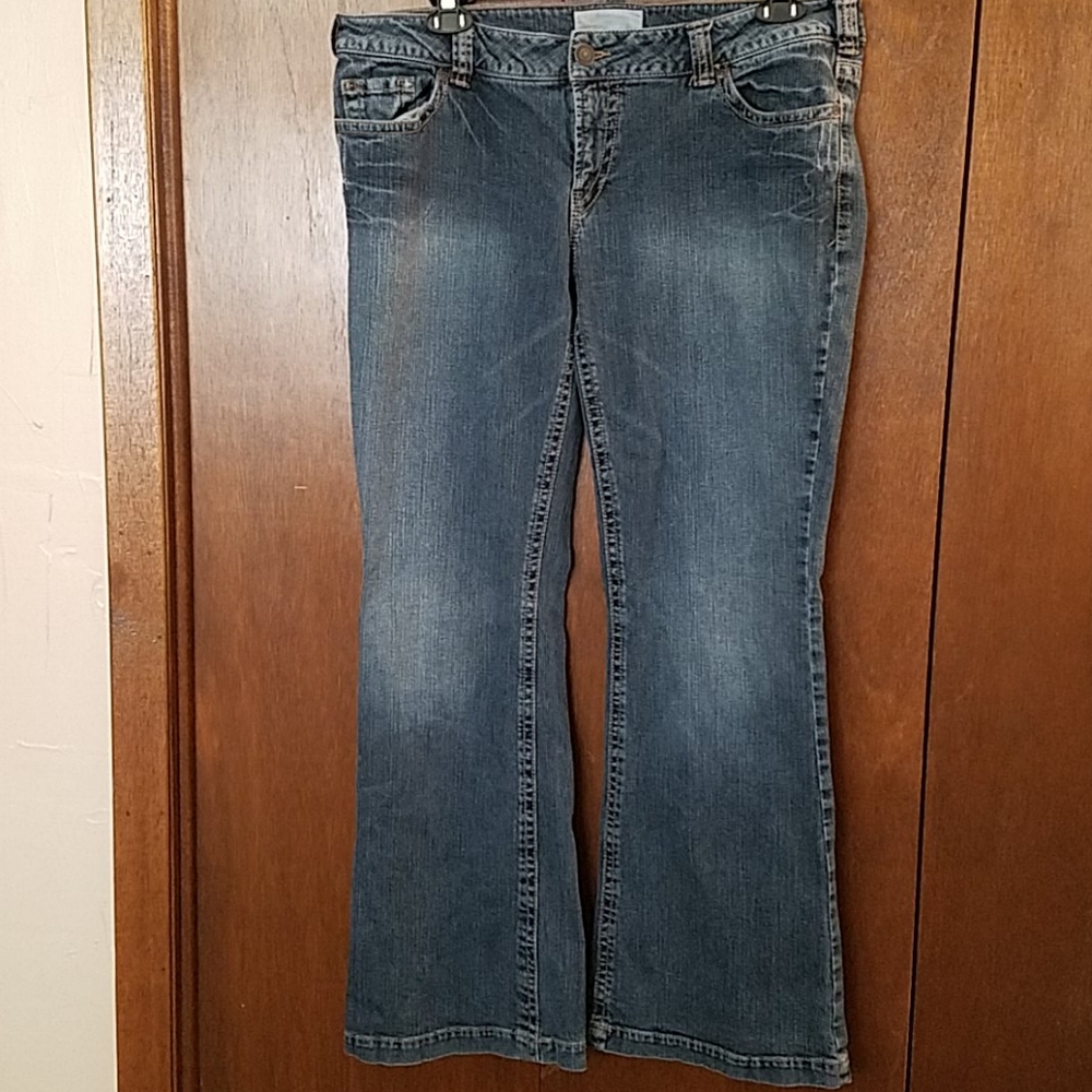 Maurices Jacie Flare Jean 17/18 Regular